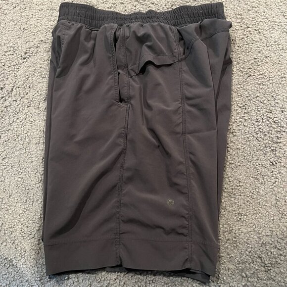 LULULEMON Men's Shorts - Charcoal Gray - Pull On - Unlined -  28"X10" - Picture 6 of 9